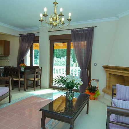 Kerveli Luxury Villa Exterior photo